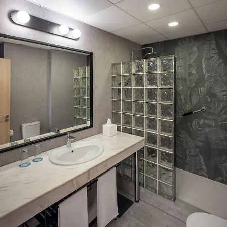 فندق Aluasoul Sunny (adults Only)