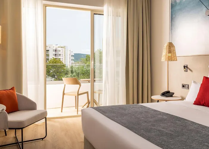 Hotel Aluasoul Sunny (adults Only)