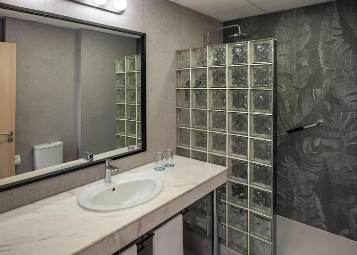 Szálloda Aluasoul Sunny (adults Only) Napospart